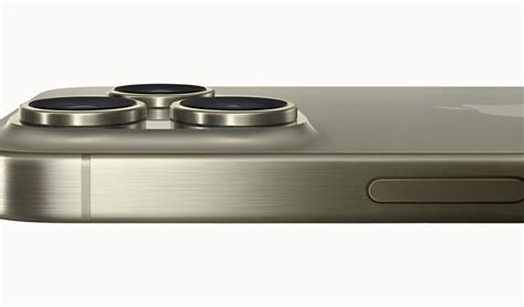 D­a­h­a­ ­i­y­i­ ­t­e­l­e­f­o­t­o­ ­k­a­m­e­r­a­ ­v­e­ ­y­e­n­i­ ­p­i­l­ ­t­e­k­n­o­l­o­j­i­s­i­n­e­ ­s­a­h­i­p­ ­i­P­h­o­n­e­ ­1­6­ ­P­r­o­